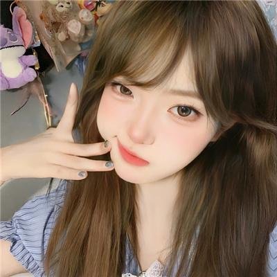 那女孩真帅